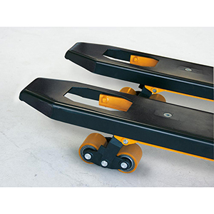 Hubwagen, Handgabelhubwagen mit Waage, Traglast 2000 kg, Gabellänge 1150 mm, Gewichtsanzeige in 1-kg-Schritten, Genauigkeit 99,9 Prozent, Farbe gelb/Schwarz