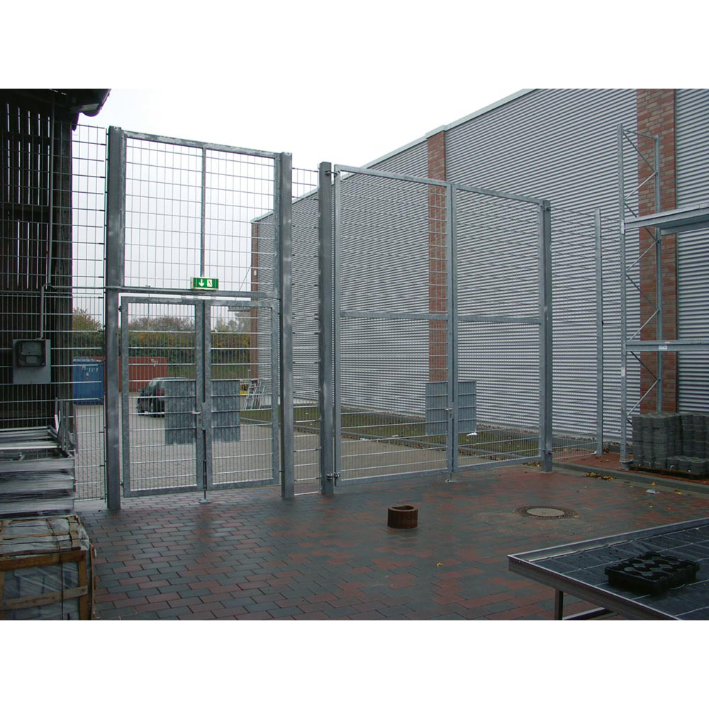 Drehflügeltor 2-flügelig, Drückergarnitur, Gitterfüllung 50x200 mm, Rahmen 60x40 mm, Pfosten 80x80 mm, BxH 3500x1600 mm, feuerverzinkt