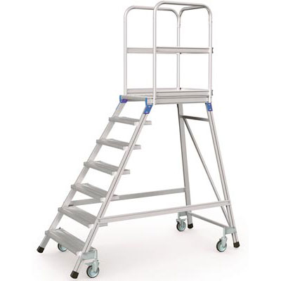 Podesttreppe fahrbar