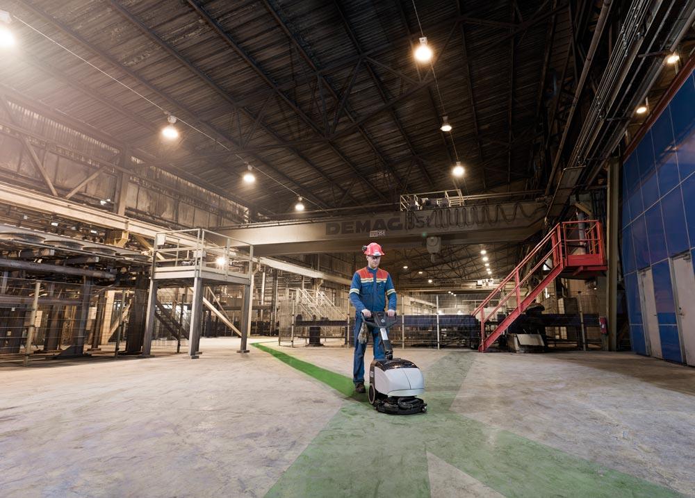 NILFISK Scheuersaugmaschine SC351 komplett