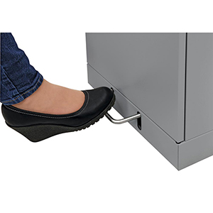 Wertstoffsammelbehälter, Volumen 60 l, fußbetätigt, BxTxH 400x380x900 mm, verz. Innenbehälter, Korpus graualuminium