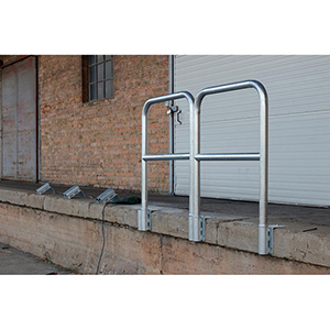 Rampenschutzbügel mit Knieholm, LxB 1300x1000 mm, verzinkt