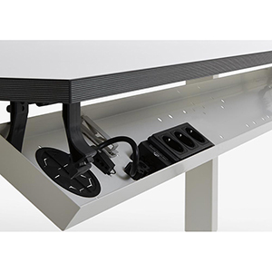 Steckdose 3-fach mit Stromzuführungskabel 4 m lang