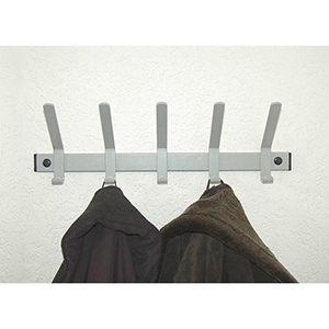 Wandgarderobe, Wandgarderobenleiste