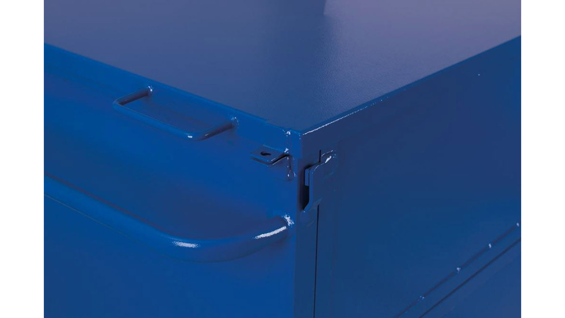 Blechkastenwagen mit Deckel - Ladefläche 790 x 1.190 mm - Traglast 500 kg