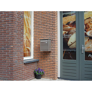 Briefkasten aus V2A mit Kunststoffdeckel, Wandbefestigung inkl. Befestigunsmaterilal, BxTxH 320x210x400 mm