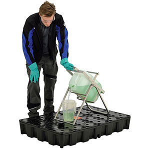 PE-Auffangwanne mit PE-Rost, BxTxH 1200x800x180 mm, Auffangvol. 120 l, Traglast 500 kg, Gewicht 12,8 kg, schwarz