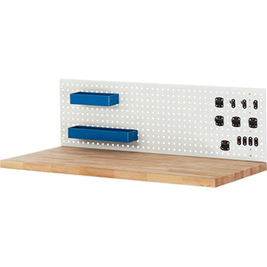 Lochplatte mit Halterungen