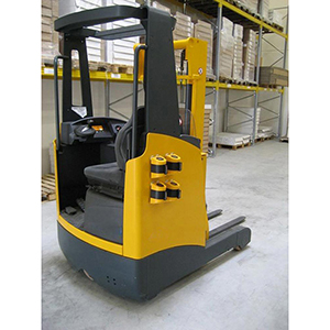 Magnetische Wandkassette mit Rollgurt und magnetischem Gurtende, Gehäuse Kunststoff gelb, Gurt 4,60 m, Gurtfarbe gelb/schwarz