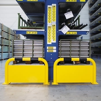 Rammschutz-Bügel mit Unterfahrschutz, Anfahrschutz aus Gütestahl, hochbelastbar, 1.000 mm Breite, 600 mm Höhe, gelb kunststoffbeschichtet